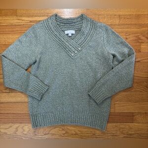 Carolyn Taylor Sweater Women’s Lrg Green Heathered Vneck Top Button Detail Neck